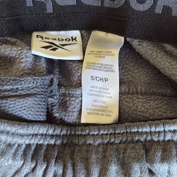 Reebok men’s small joggers - Picture 3 of 3